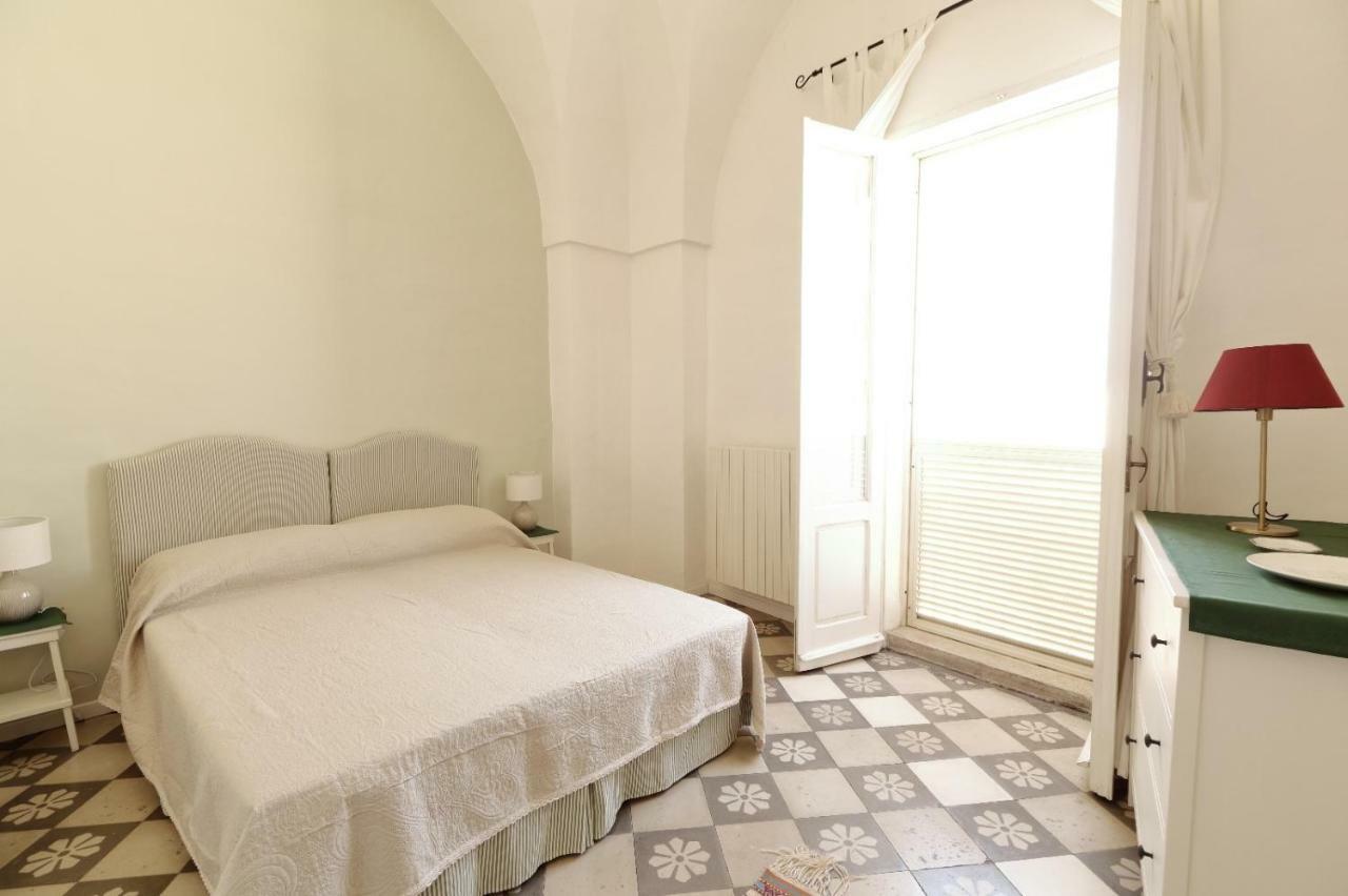 Slow Lecce - Old Town Apartment Sit Exterior foto